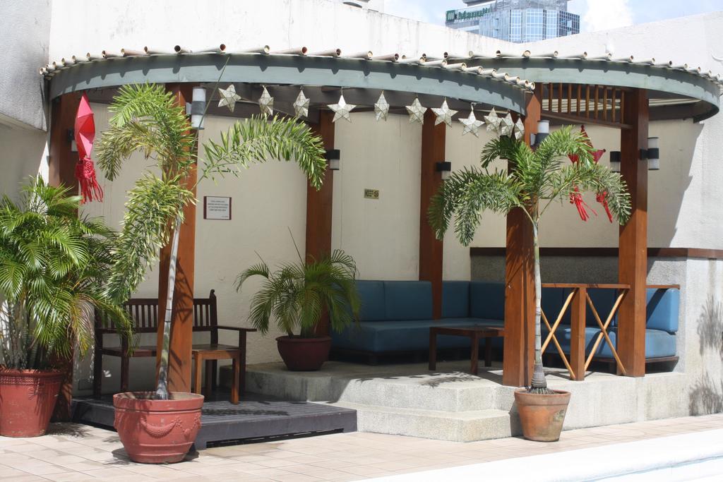 Hotel Perla Mansion Makati City Exterior foto